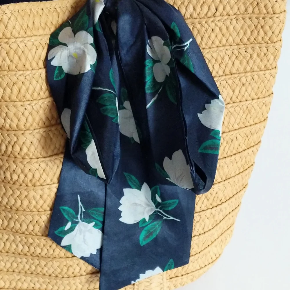 Draper James Every Day Straw Tote Bag - Picture 3 of 8